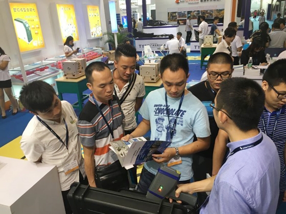 儀德在工業展上 儀德在工業展上