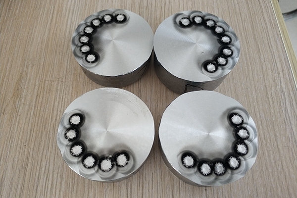 樣品激發點 樣品激發點